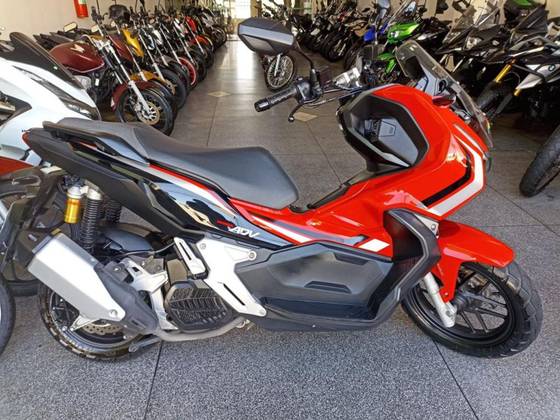 HONDA ADV 